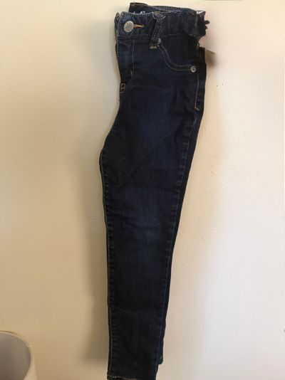 Cat & jack Dark blue jeans 6T/6