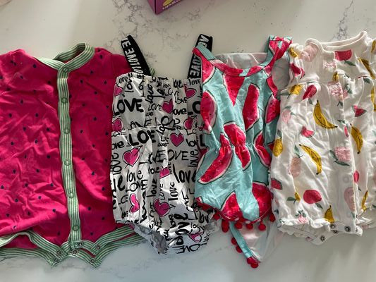 N/a Rompers 0-3 Months
