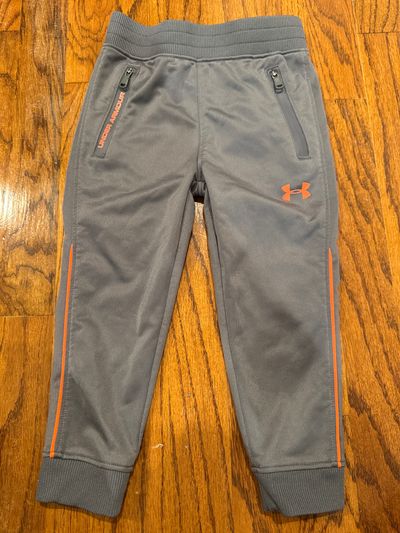 Underarmour Gray and orange track pants 2T