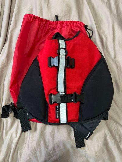 Stunt puppy Red , size M life vest for dog