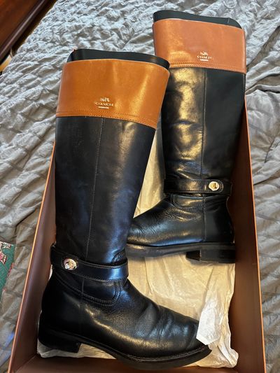 Like New Coach Boots, Size 8 Like New Coach Boots, Size 8 8 (Adult)