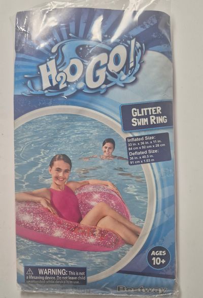 Large Heart Shapped Glitter Float