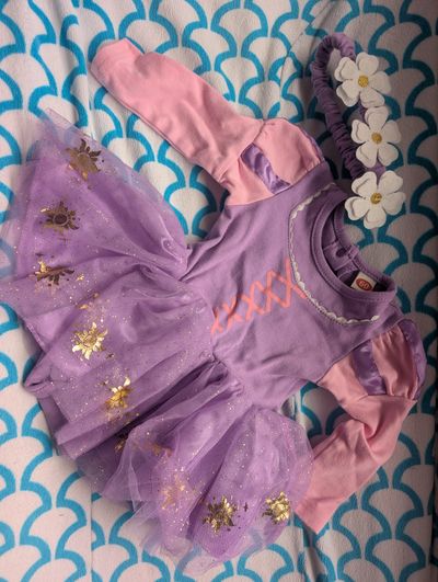 Amazon Rapunzel Dress for newborn/infant 0-3 Months