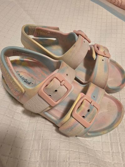 Cat and Jack Sandals 9 (Lil' Kid)