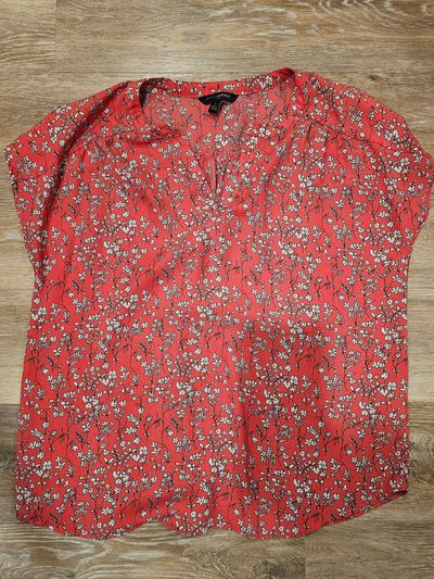 Banana republic Pink floral top Women's - S
