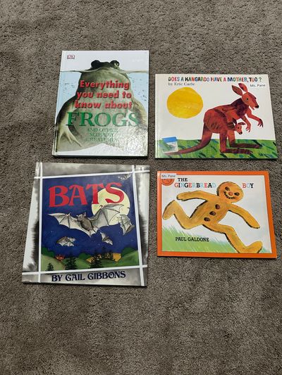 N/A Lot of 4 books