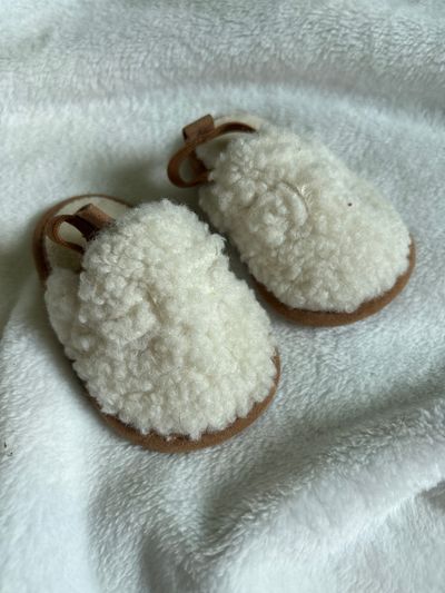 Target Sherpa slides Size 9-12 month 0 (Infant Shoe)