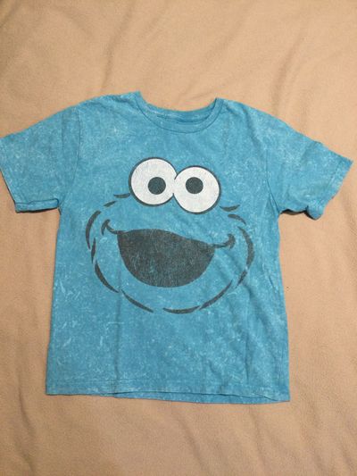 Sesame Street Cookie Monster size small 5T/5