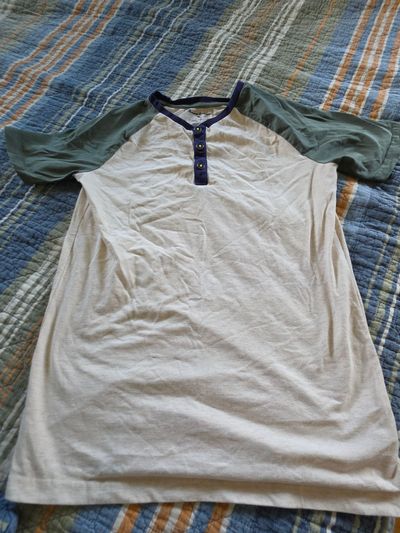 Tommy Bahama Color Block Shirt w Buttons 10-12