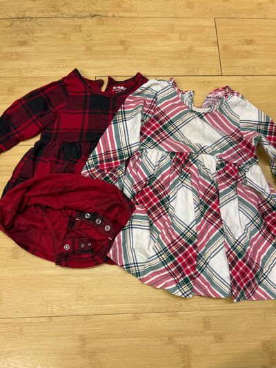 Baby Place Set of 2 dresses with snap onesie liners 18-24 Months