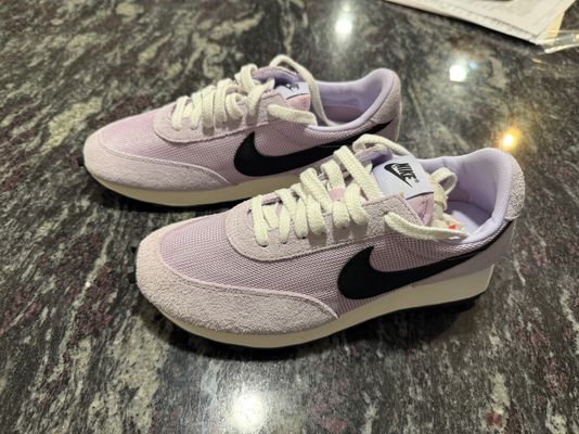 Nike  9 (Adult)