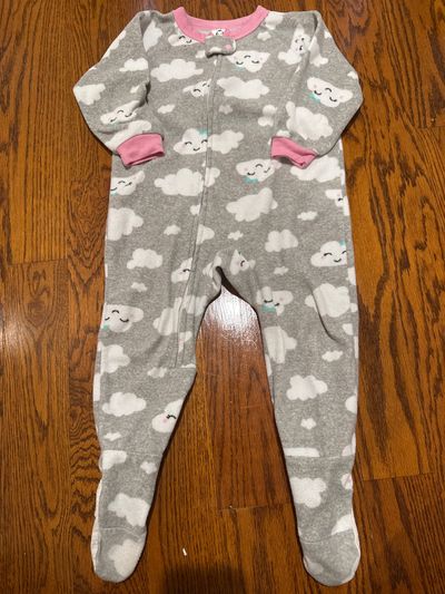Gerber 24 month fleece footed pjs 18-24 Months