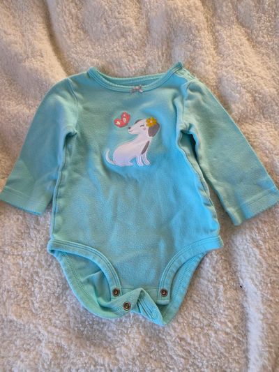 Carters Long Sleeved onesie  9 Months