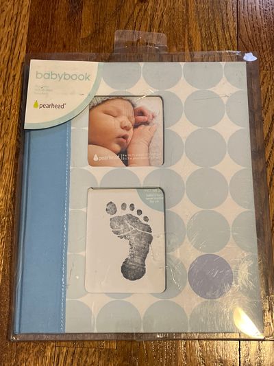 Pearhead baby book new