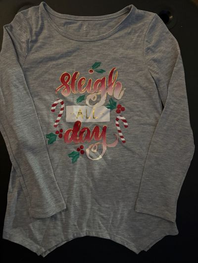 So Grey long sleeve shirt with Christmas graphic 7-8