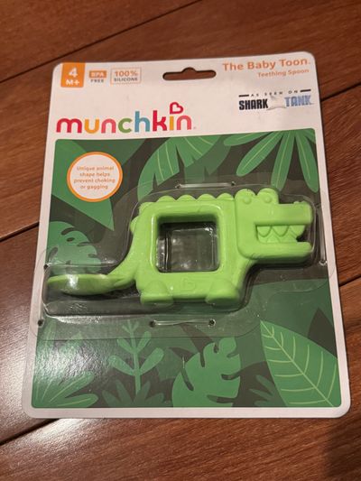 Brand new Munchkin from Shark tank Dino spoon And teether in one