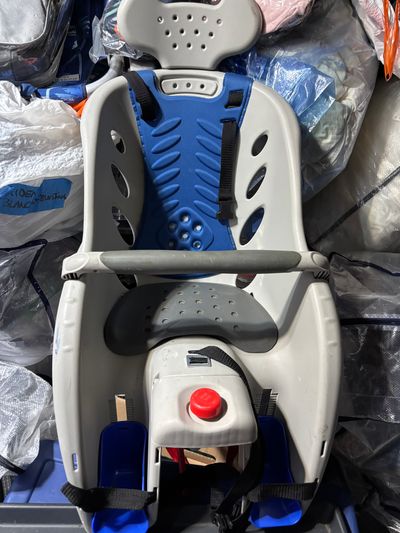 Schwinn Bicycle seat for infant/toddler up to 40lb retails $110