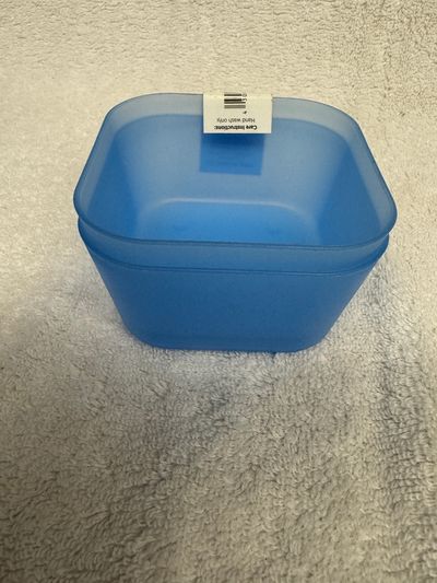 Brand New Set of 2 Plastic organizers Brand New Set of 2 Plastic organizers