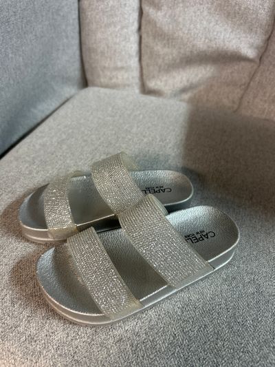 Capelli Sparkle Sandals 10 (Lil' Kid)