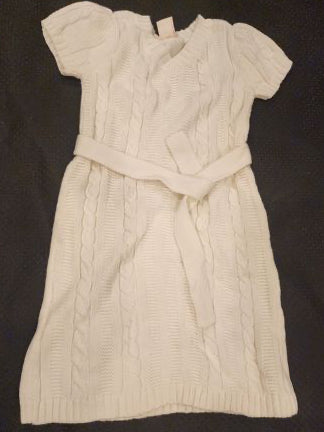 Old Navy White knet Dress. 5T/5
