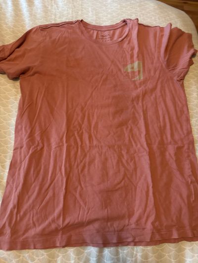 RVCA Dusty rose t shirt Men's - M