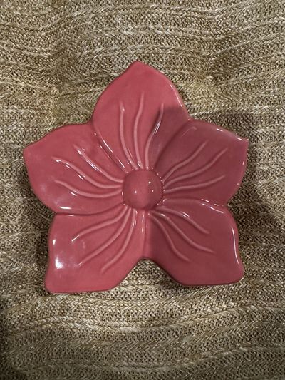 Pink Flower Room Decor, brush holder Pink Flower Room Decor. Glass. Perfect for girls room. Open insid