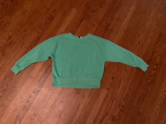 Universal Threads Green Sweatshirt Junior L - 10