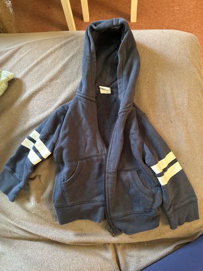 Amazon Basics Navy blue zip up hoodie 2T