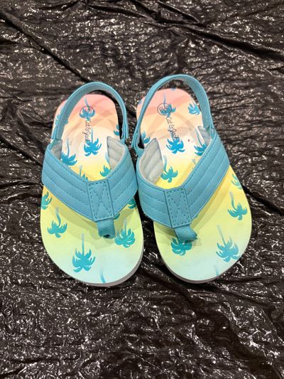 Cat n jack New flip flops size 9/10 9-1/2 (Lil' Kid)