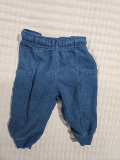 Carters Sweat pant with cute pockets 9 Months