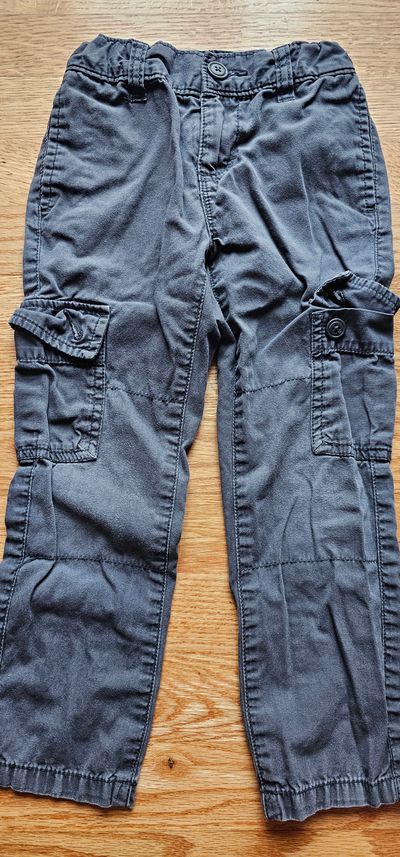 Old Navy Like New skinny cargo pants elasticized waistband & flap pockets 4T