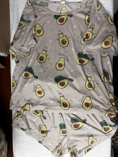 Womens Size Large Avocado Pj set Womens Size Large Avocado Pj set Women's - L