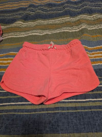 Cat and Jack Coral Shorts 6T/6