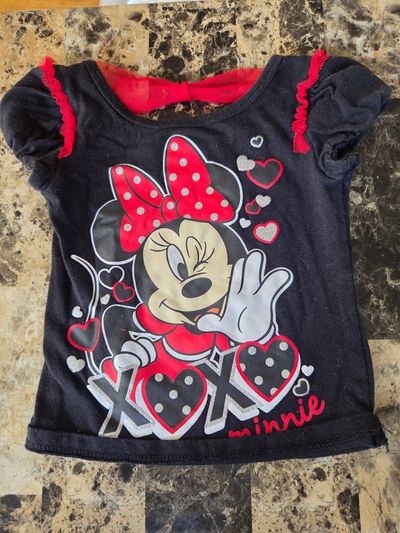 Disney minnie short sleeved shirt  2T