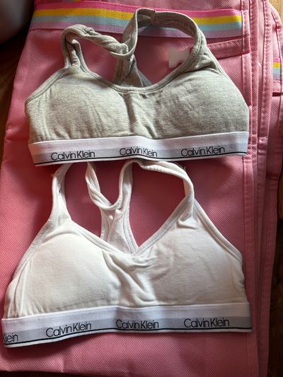 Calvin Klein 2 Padded Sports Bras Size Small 6/6x