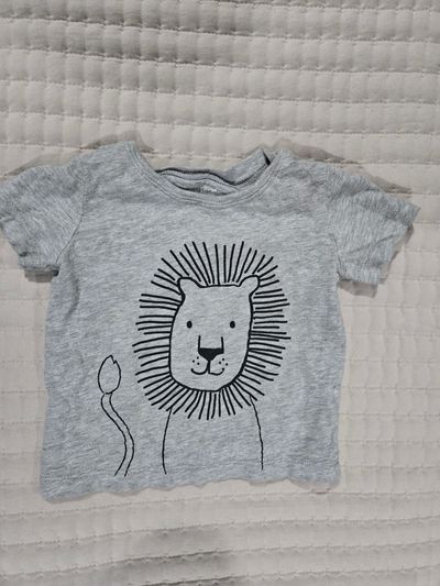 Carters Tshirt top 12 Months