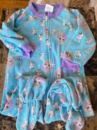 Disney Frozen Footed Pjs  2T