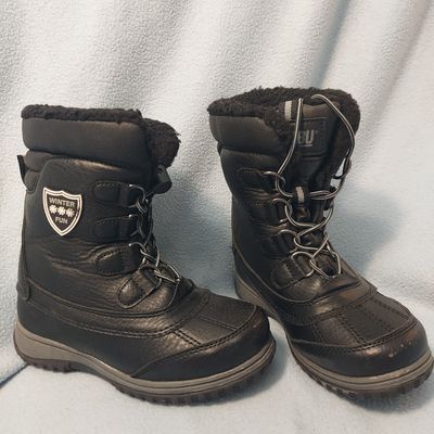 Khombu Black boots 13 (Lil' Kid)