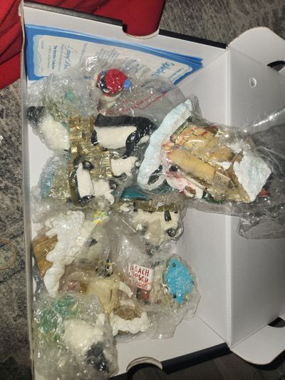 New Polar playmates collectibles all new penguin l New in bags 6+ pieces