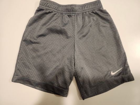 Nike athletic basketball shorts pants Faded small black market spot otherwise perfect 6T/6