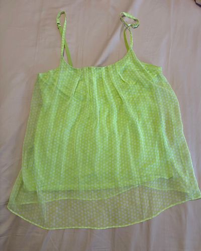 New York & co layered tank Green white polka dots adjustable straps Women's - L