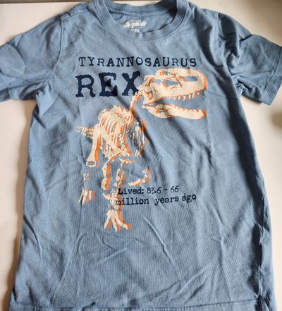Osh Kosh T Rex dinosaur tee shirt Size 7 7-8