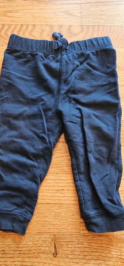 First Impression This boys 18M Navy joggers are in excellent condition Fall/Spring 18 Months