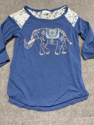 Mudd Tunic. Lace  shoulder. 3/4 sleeves 7-8