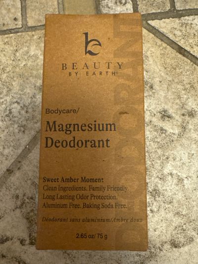 Brand new beauty by earth, magnesium deodorant, sw Sweet Amber moment retail 18