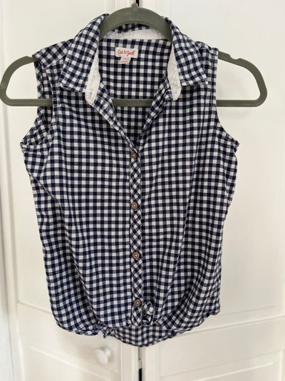 Cat & Jack Blue gingham button down sleeveless 14-16