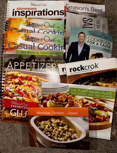 Pampered Chef Cookbook lot Pampered Chef Cookbooks, Seasons Best, recipe cards Etc.