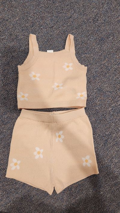 NA Summer set 6-9 Months