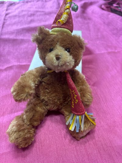 Gund- happy birthday bear About 6in sitting