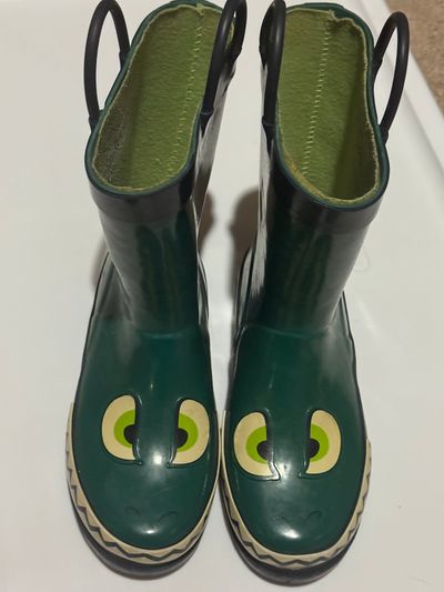 Boys Rain Boots. Cat and Jack size 11/12 Boys Rain Boots. Cat and Jack size 11/12 11-1/2 (Lil' Kid)